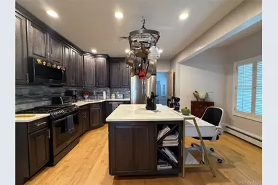 539 E Beech Street, Long Beach, NY 11561 - Photo 2