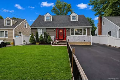 11 Chichester Rd, Huntington Station, NY 11746 - Photo 1
