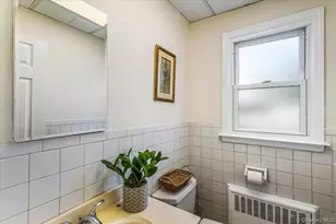 1060 Park Ave, Huntington, NY 11743 - Photo 14