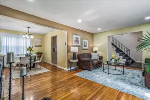 1060 Park Ave, Huntington, NY 11743 - Photo 2