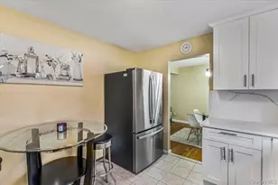 1060 Park Ave, Huntington, NY 11743 - Photo 10