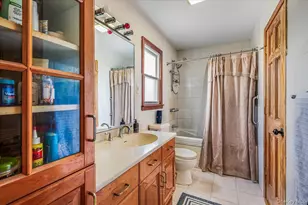 1060 Park Ave, Huntington, NY 11743 - Photo 20