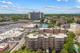 23-20 Bell Blvd, Bayside, NY 11360 - Photo 4