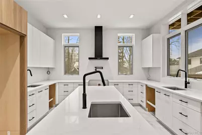 11 Buckman Place #212, Monsey, NY 10952 - Photo 22