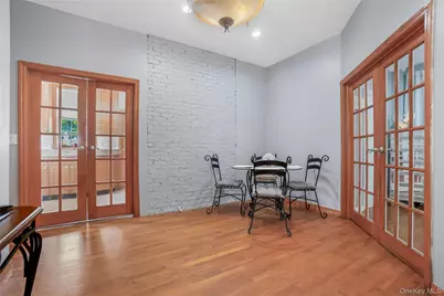 17 Oxford Street, Malverne, NY 11565 - Photo 14
