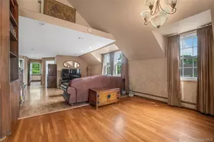 17 Oxford St, Malverne, NY 11565 - Photo 26