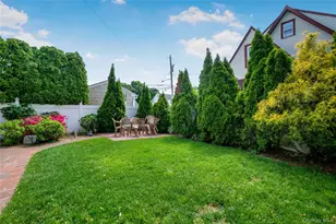 17 Oxford St, Malverne, NY 11565 - Photo 30
