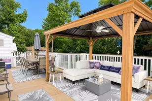 3 Commack Rd, Sound Beach, NY 11789 - Photo 4