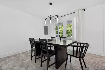 534 Riverside Avenue, Massapequa, NY 11758 - Photo 10
