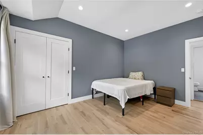 534 Riverside Avenue, Massapequa, NY 11758 - Photo 22