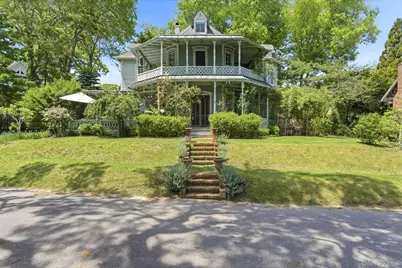 5 Spring Garden Avenue, Shelter Island Heights, NY 11965 - Photo 1
