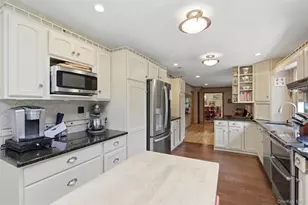 5 Millbrook Ct, Stony Brook, NY 11790 - Photo 8