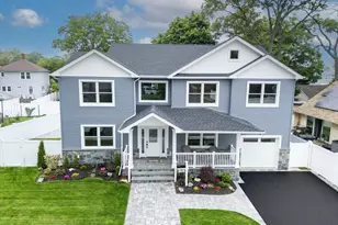 345 Christopher St, Oceanside, NY 11572 - Photo 40