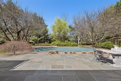 92 Old House Lane, Sands Point, NY 11050 - Photo 20