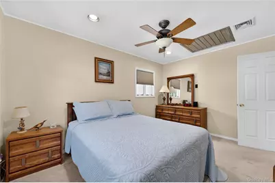 91 Myles Avenue, Levittown, NY 11756 - Photo 20