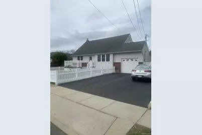 854 Terra Lane, North Bellmore, NY 11710 - Photo 2