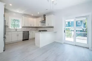 7 Alpha Pl, New Rochelle, NY 10805 - Photo 8