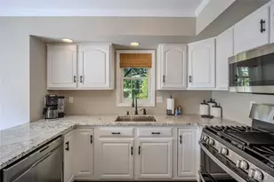 63 Spruce Ridge Dr, Fishkill, NY 12524 - Photo 8