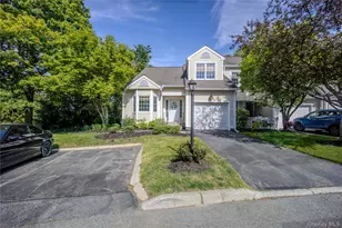 63 Spruce Ridge Dr, Fishkill, NY 12524 - Photo 2