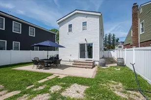 1735 Washington Ave, Seaford, NY 11783 - Photo 26