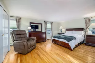 2575 Bayview Ave, Wantagh, NY 11793 - Photo 24