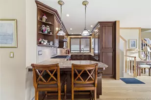 2575 Bayview Ave, Wantagh, NY 11793 - Photo 16