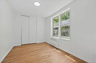 5425 Valles Ave, Bronx, NY 10471 - Photo 12