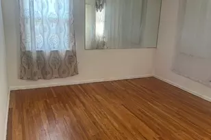 8-27 Hartman Ln, Far Rockaway, NY 11691 - Photo 8