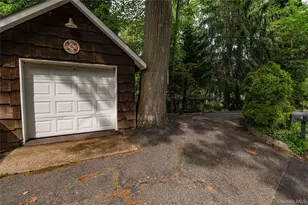 49 Elwood Rd, Northport, NY 11768 - Photo 2