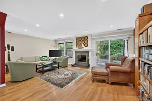 12 Hampton Way, Woodbury, NY 11797 - Photo 8