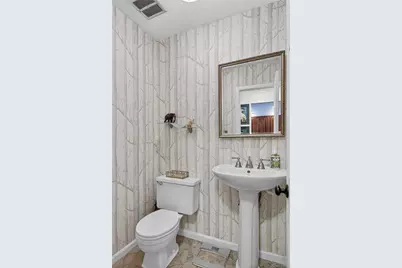 12 Hampton Way, Woodbury, NY 11797 - Photo 10