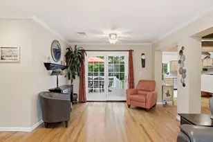 123 Meroke Ln, East Islip, NY 11730 - Photo 14