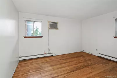 4 Patricia Court, Bethpage, NY 11714 - Photo 24