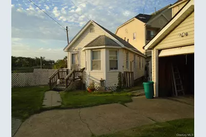 306 Seagirt Avenue, Far Rockaway, NY 11691 - Photo 42