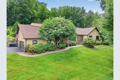 40 Farrell Drive, Brewster, NY 10509 - Photo 2