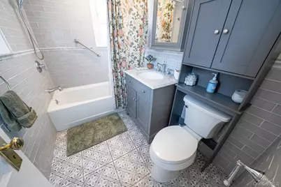 24 Huntington Ave, Lynbrook, NY 11563 - Photo 14