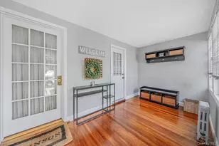 24 Huntington Ave, Lynbrook, NY 11563 - Photo 2