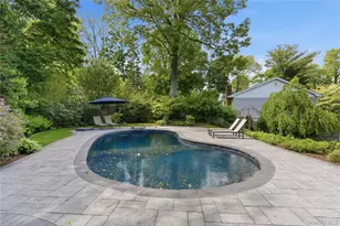 37 McKay Rd, Huntington Station, NY 11746 - Photo 32
