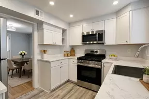 11 Tooker Ave, Oyster Bay, NY 11771 - Photo 6
