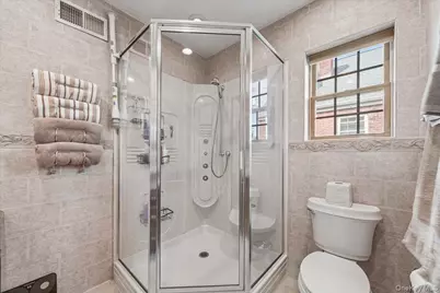 1231 Lydig Avenue, Bronx, NY 10461 - Photo 28