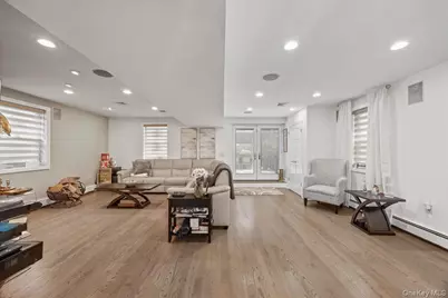 1231 Lydig Avenue, Bronx, NY 10461 - Photo 14