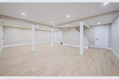 189 Southfield Road, Calverton, NY 11933 - Photo 38