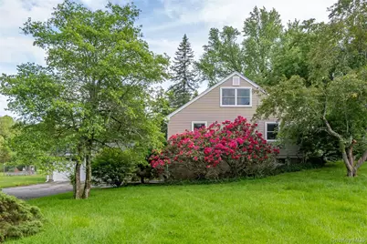 10 Horseshoe Road, Mount Kisco, NY 10549 - Photo 18