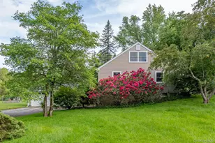10 Horseshoe Rd, Mount Kisco, NY 10549 - Photo 18