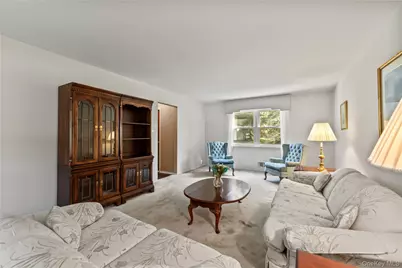 5 Daisy Court, Airmont, NY 10901 - Photo 8