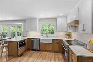 2 Pebble Hill Dr, Northport, NY 11768 - Photo 8
