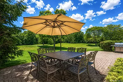 86 Hamlet Drive, Commack, NY 11725 - Photo 32