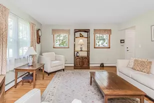 211 Warren Ave, Hawthorne, NY 10532 - Photo 4