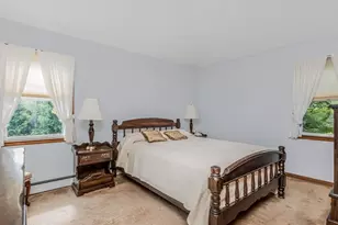 211 Warren Ave, Hawthorne, NY 10532 - Photo 18