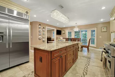 8 Dunmore Road, New City, NY 10956 - Photo 14